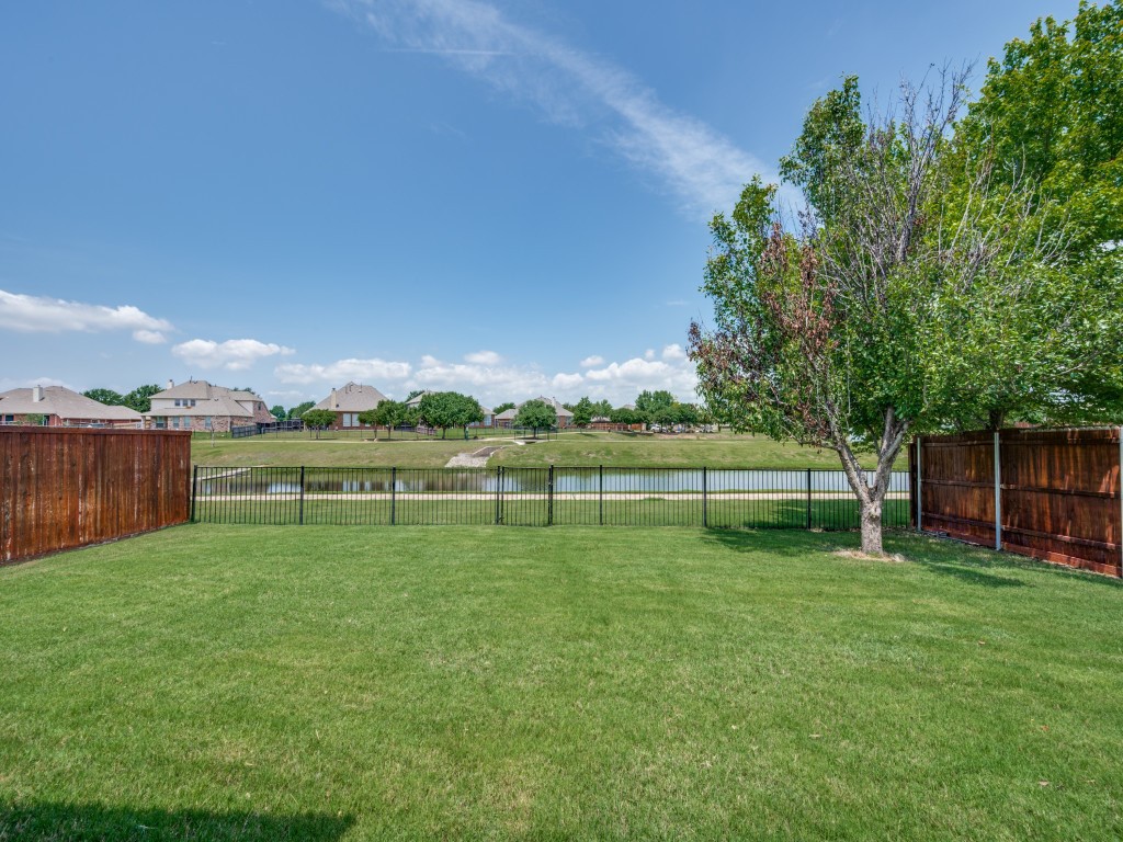 2753 Cascade Cove