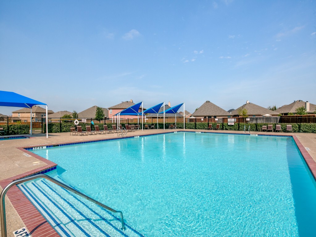 2753 Cascade Cove