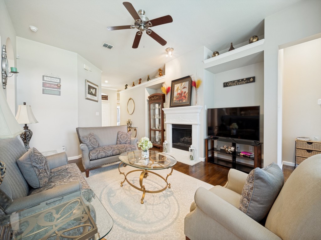 2753 Cascade Cove