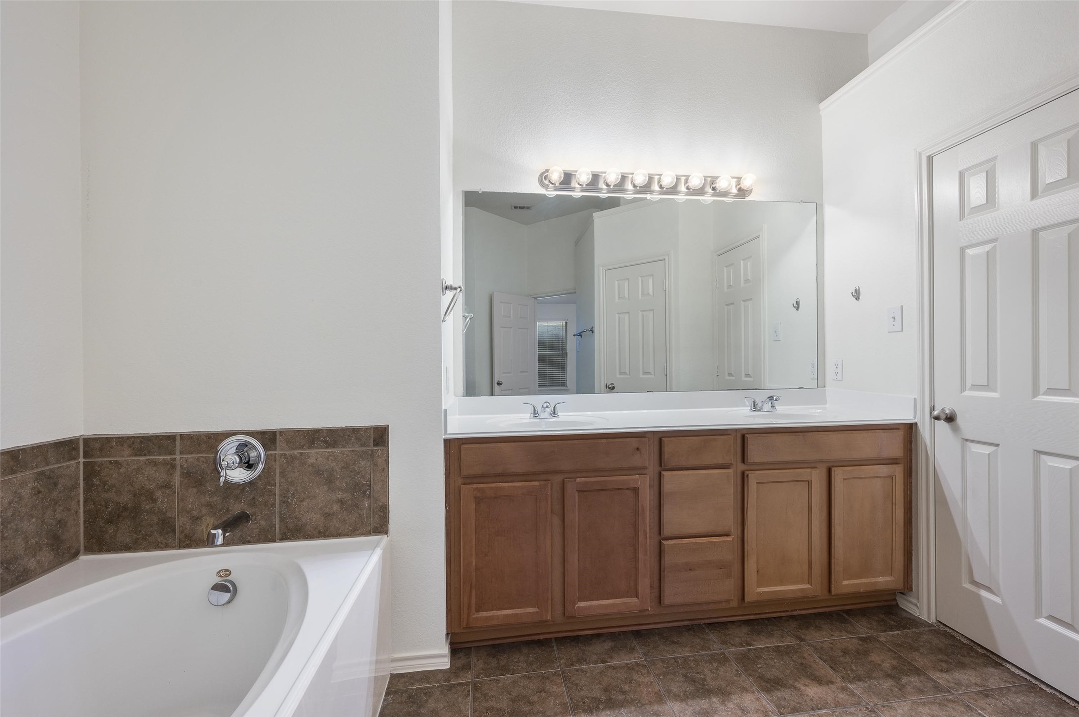 1096 Wetland Drive