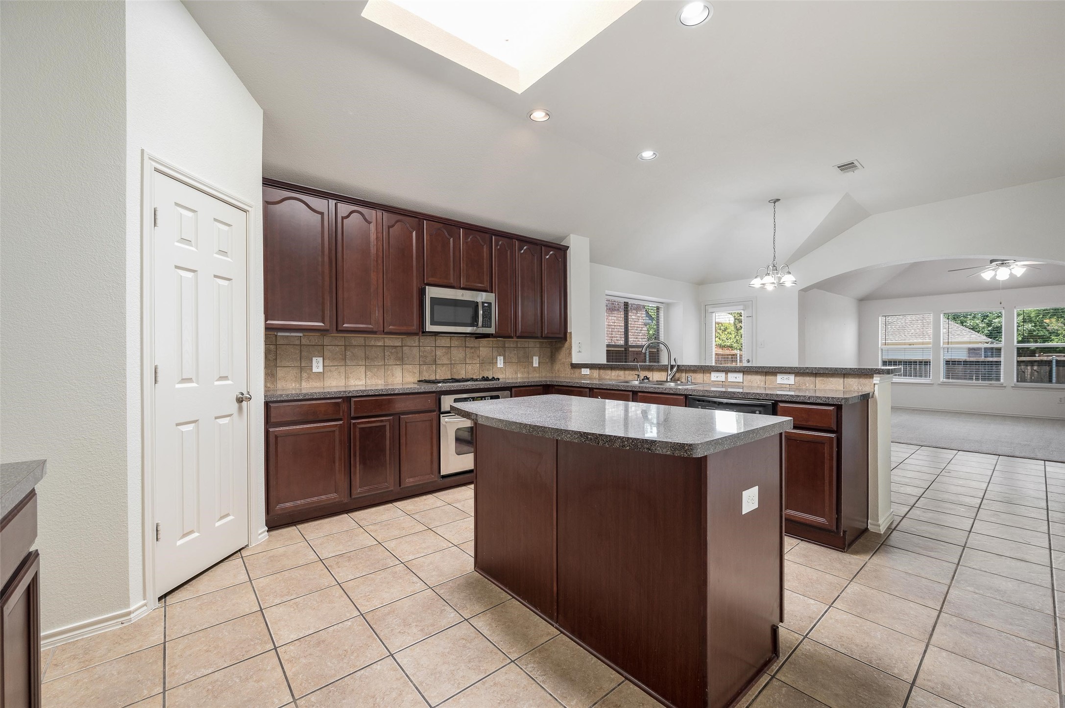 1096 Wetland Drive