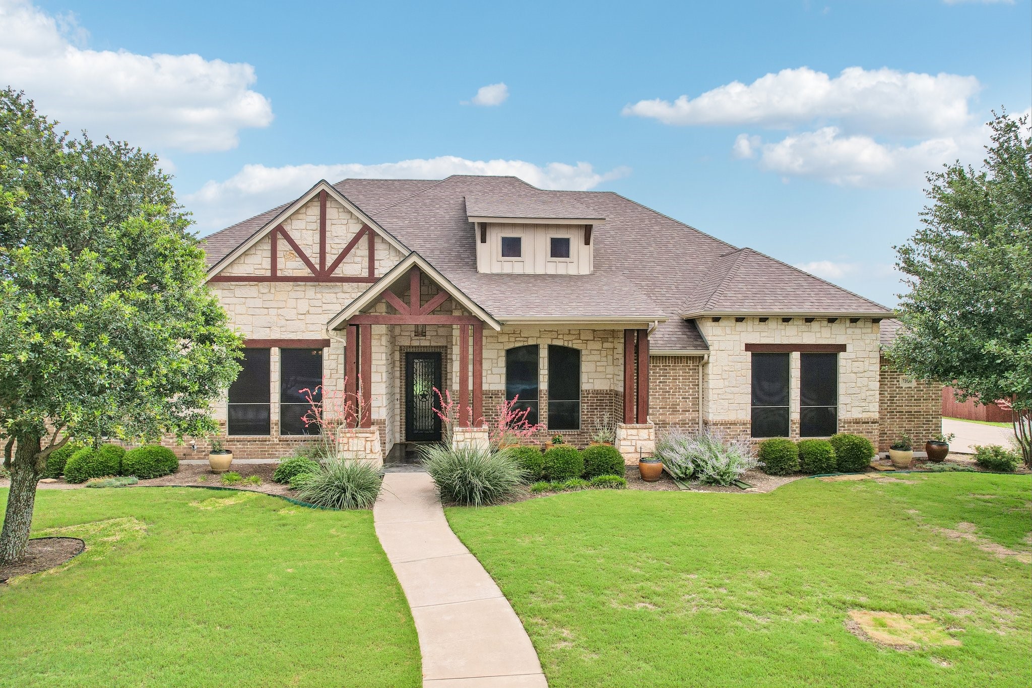 7209 Hill Country Court