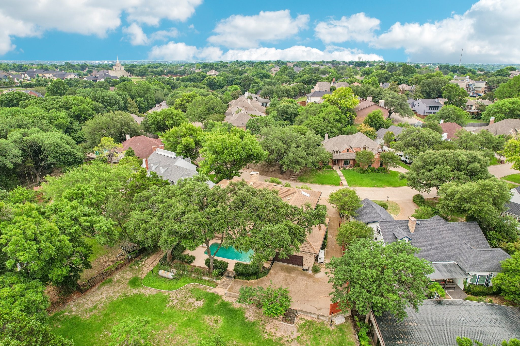 128 Sceptre Drive