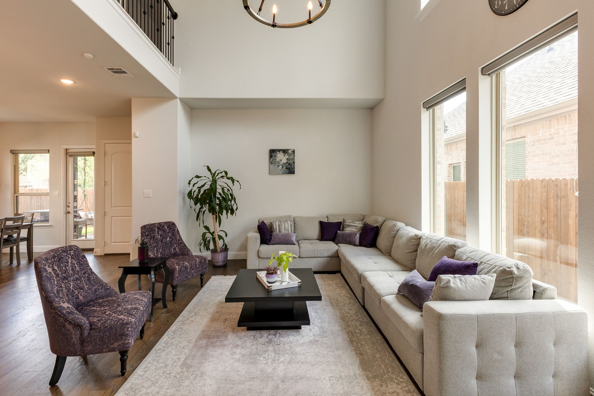 5605 Acoma Lane
