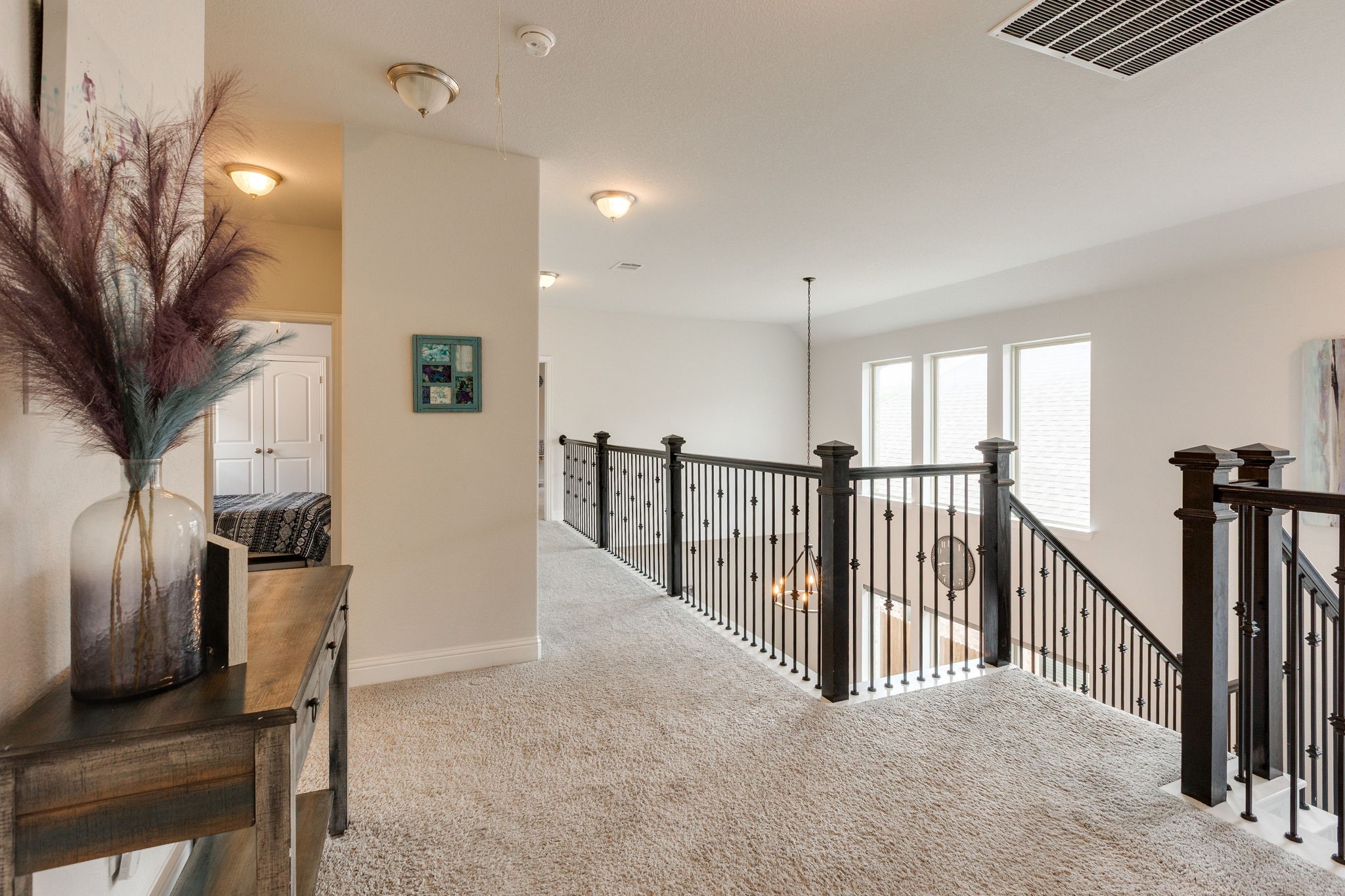 5605 Acoma Lane