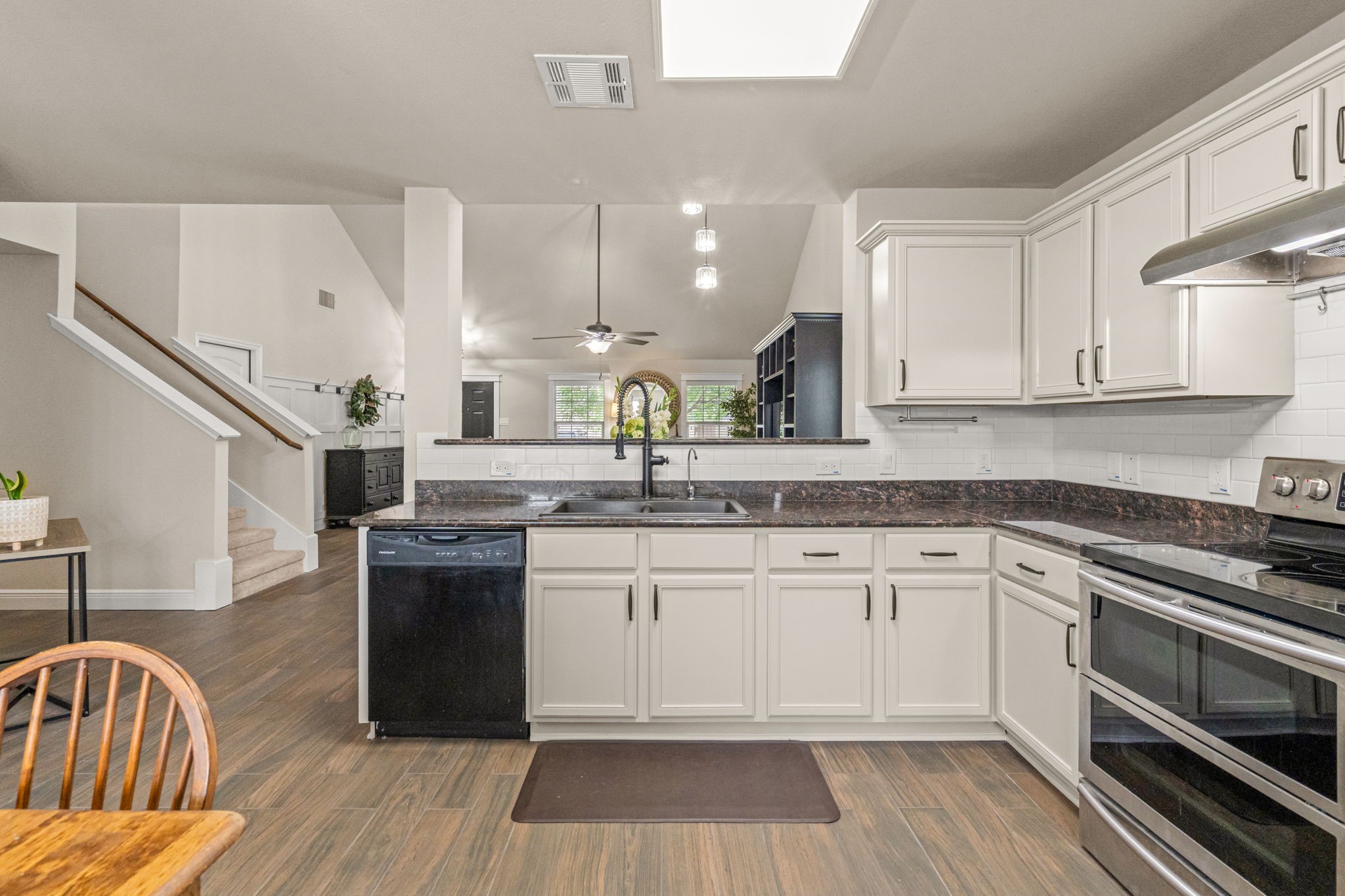 433 Andalusian Trail