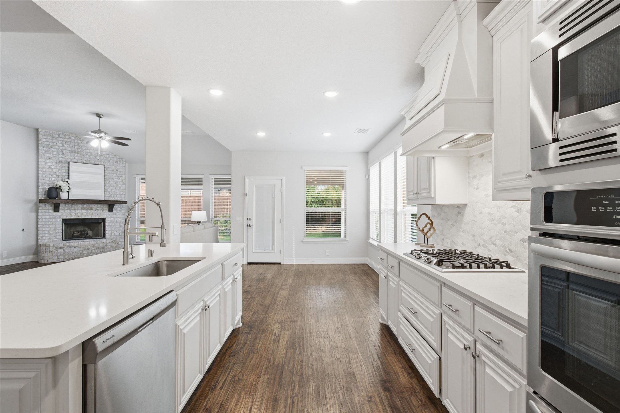 1409 Thrasher Drive