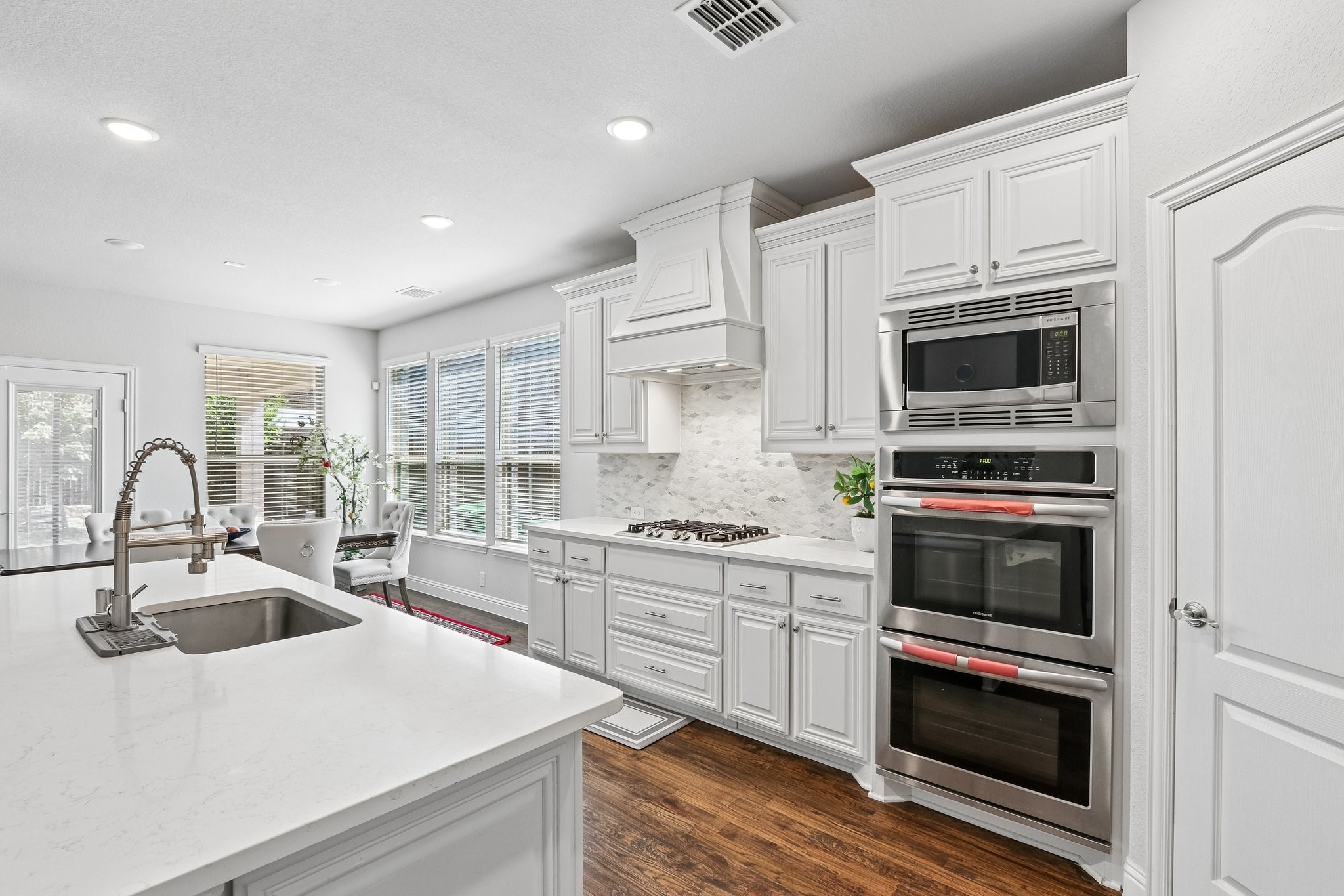 1409 Thrasher Drive