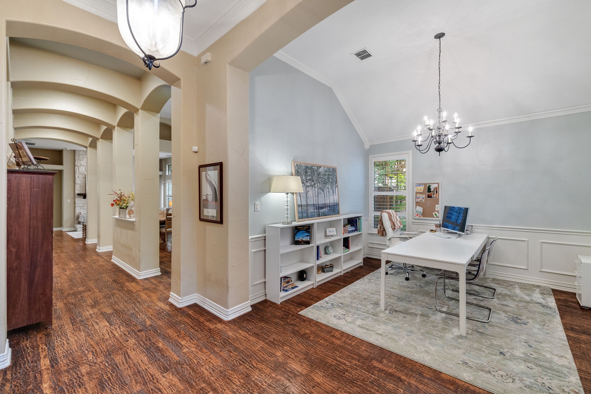 10051 Beachwood Drive