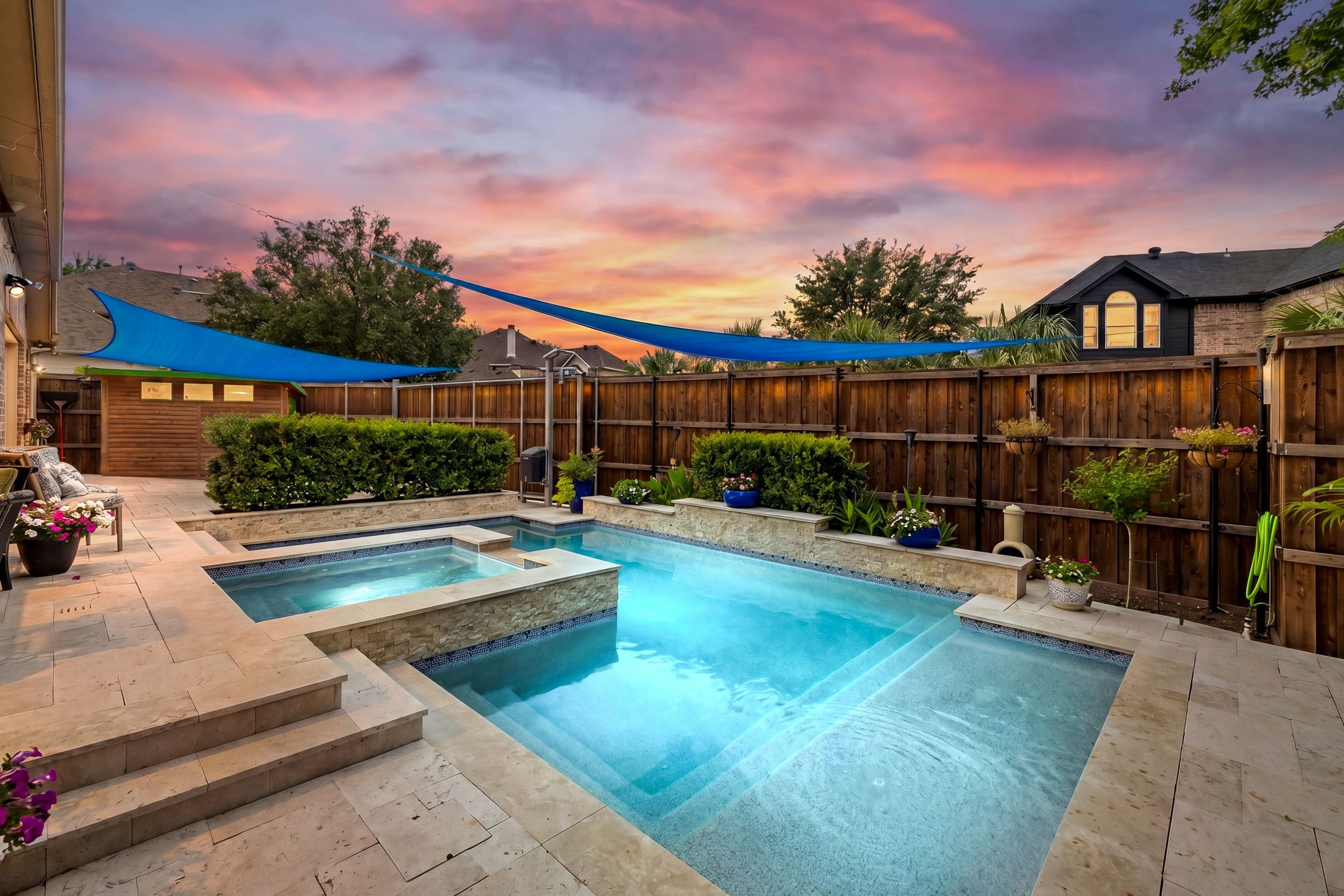 10051 Beachwood Drive