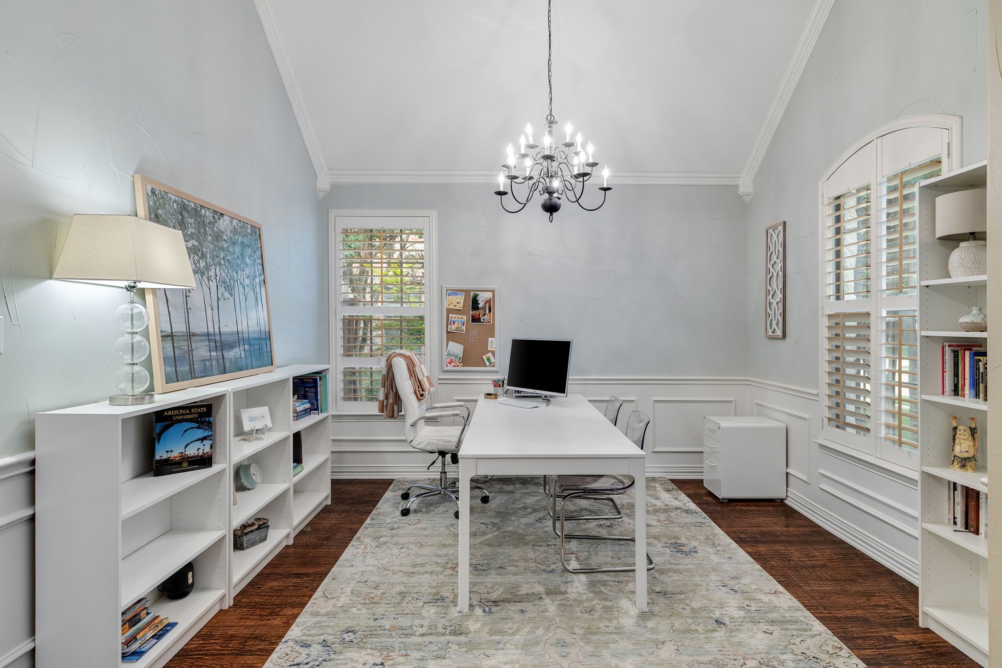 10051 Beachwood Drive