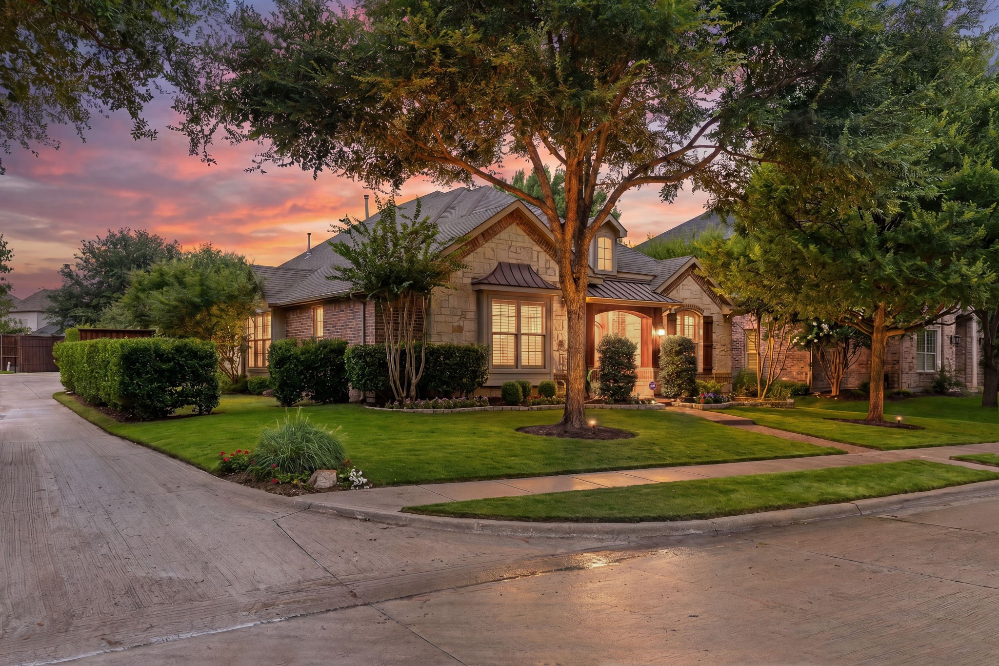 10051 Beachwood Drive