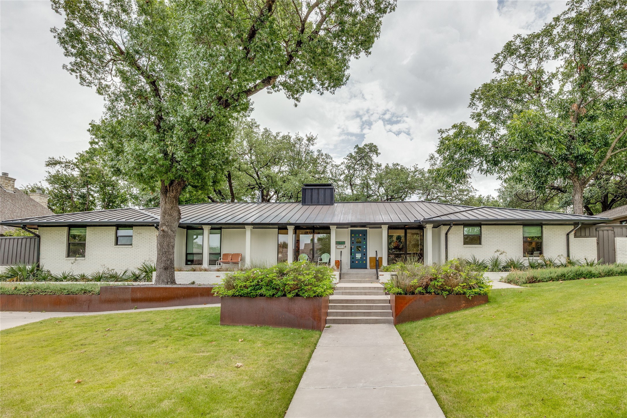 7540 Mason Dells Drive