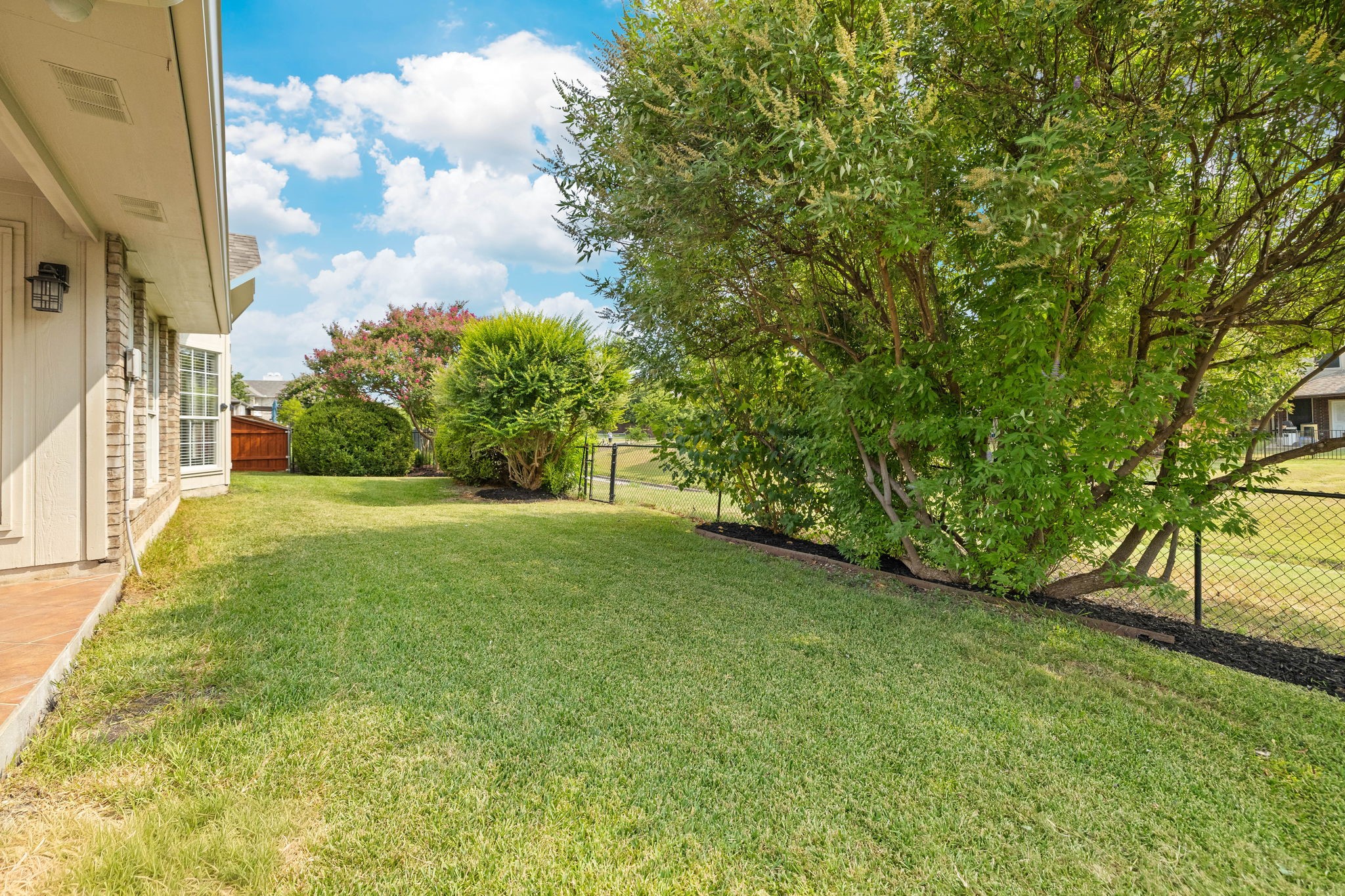 6000 Plantation Lane