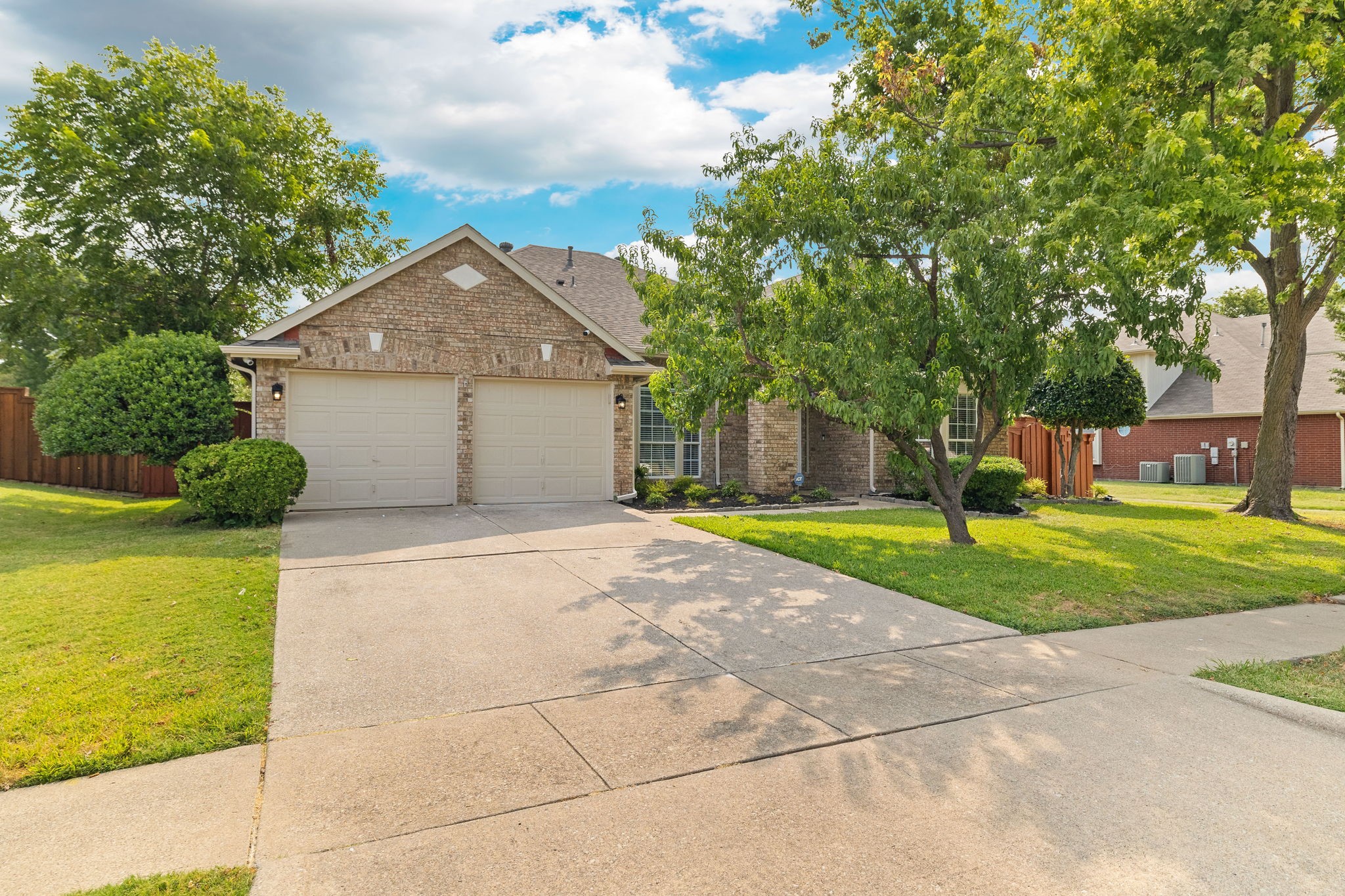 6000 Plantation Lane