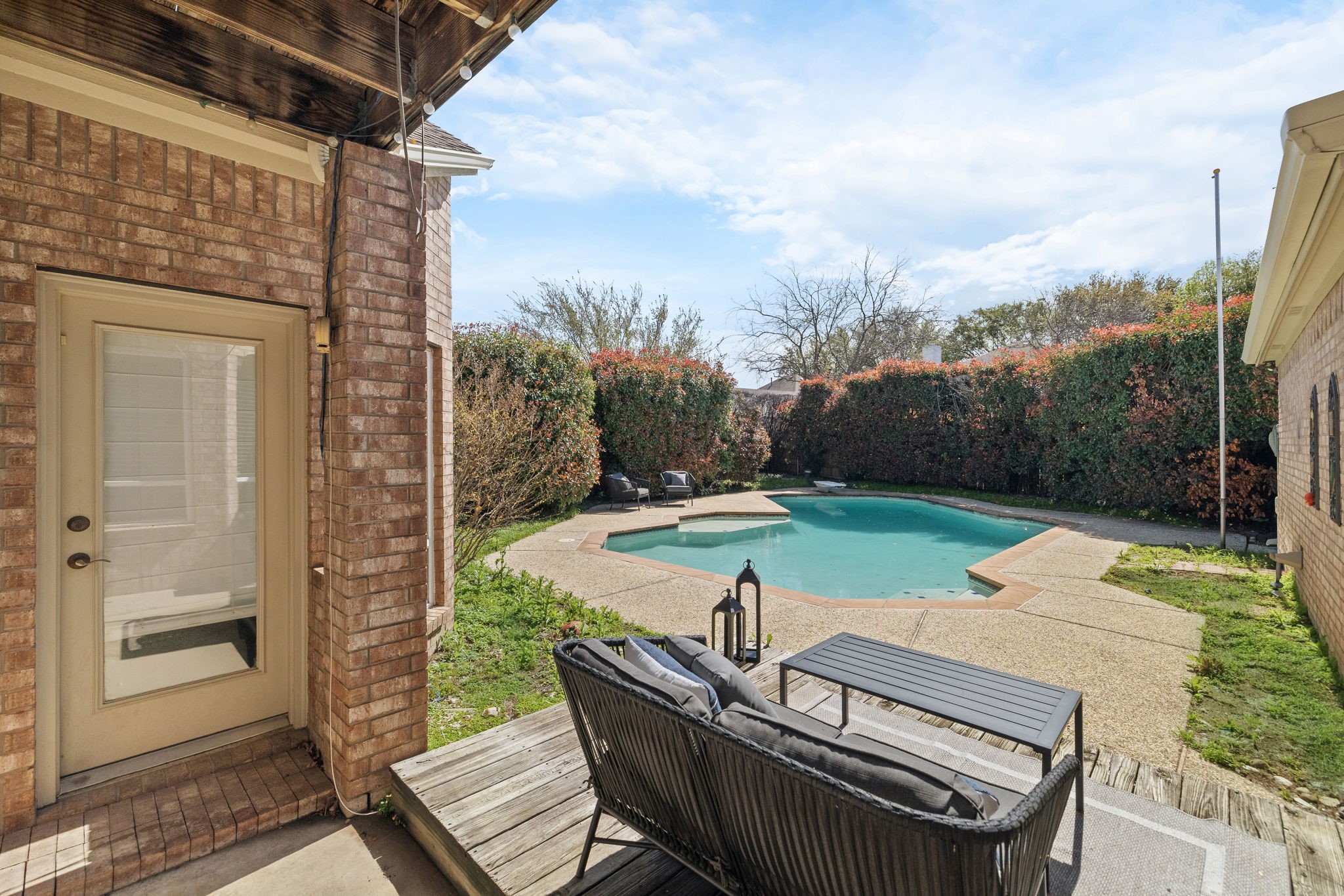 7621 Brookview Drive
