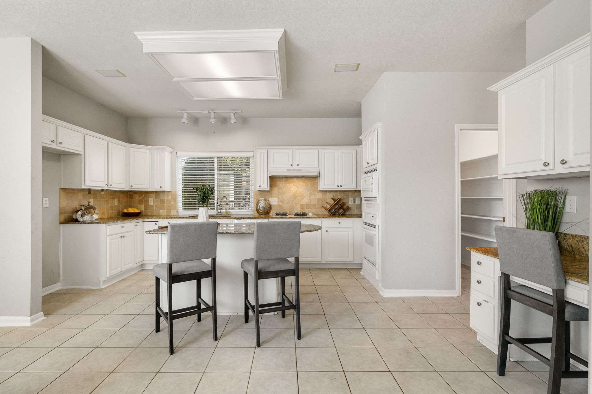7621 Brookview Drive