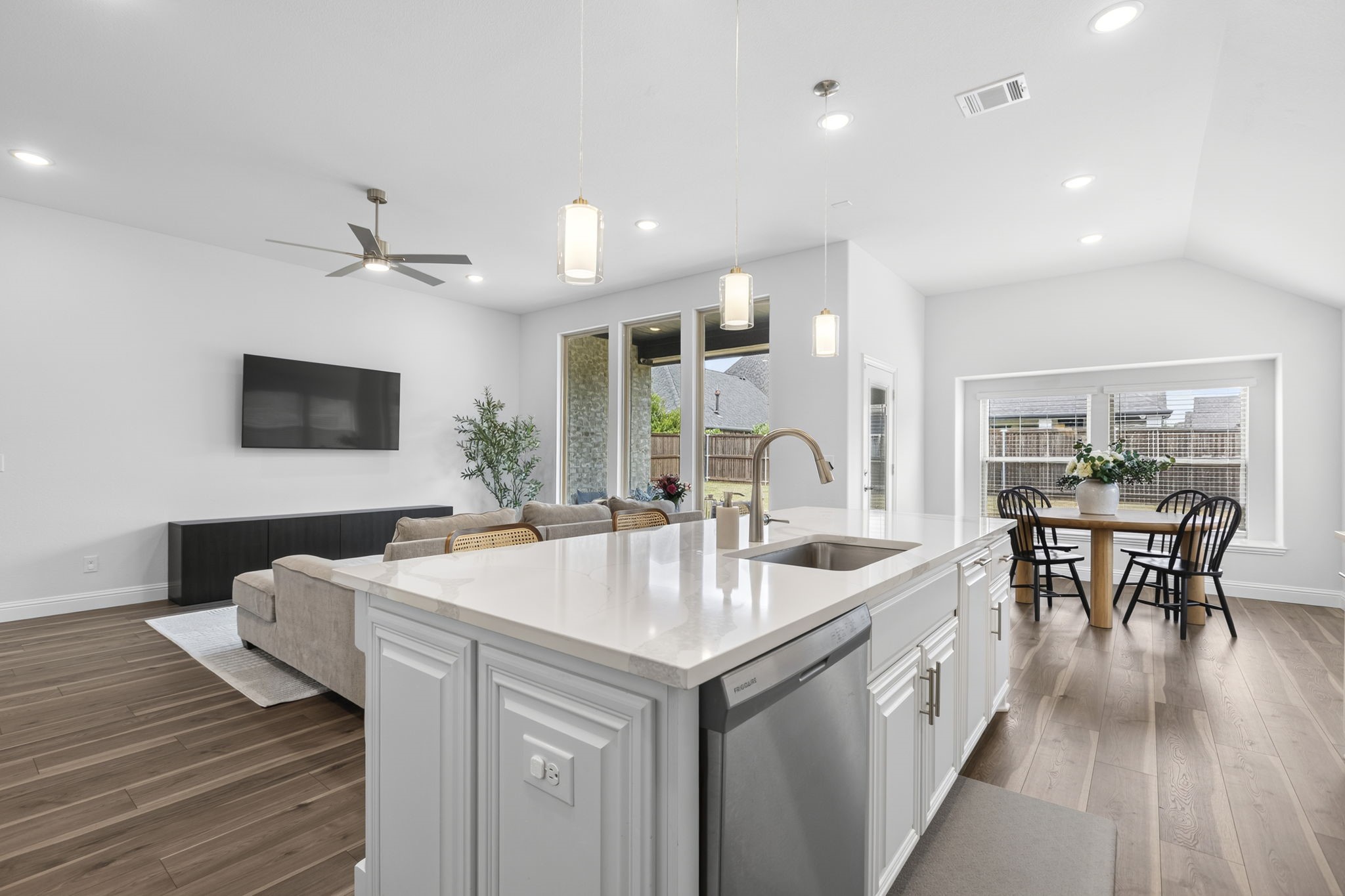 3001 Sierra Trail