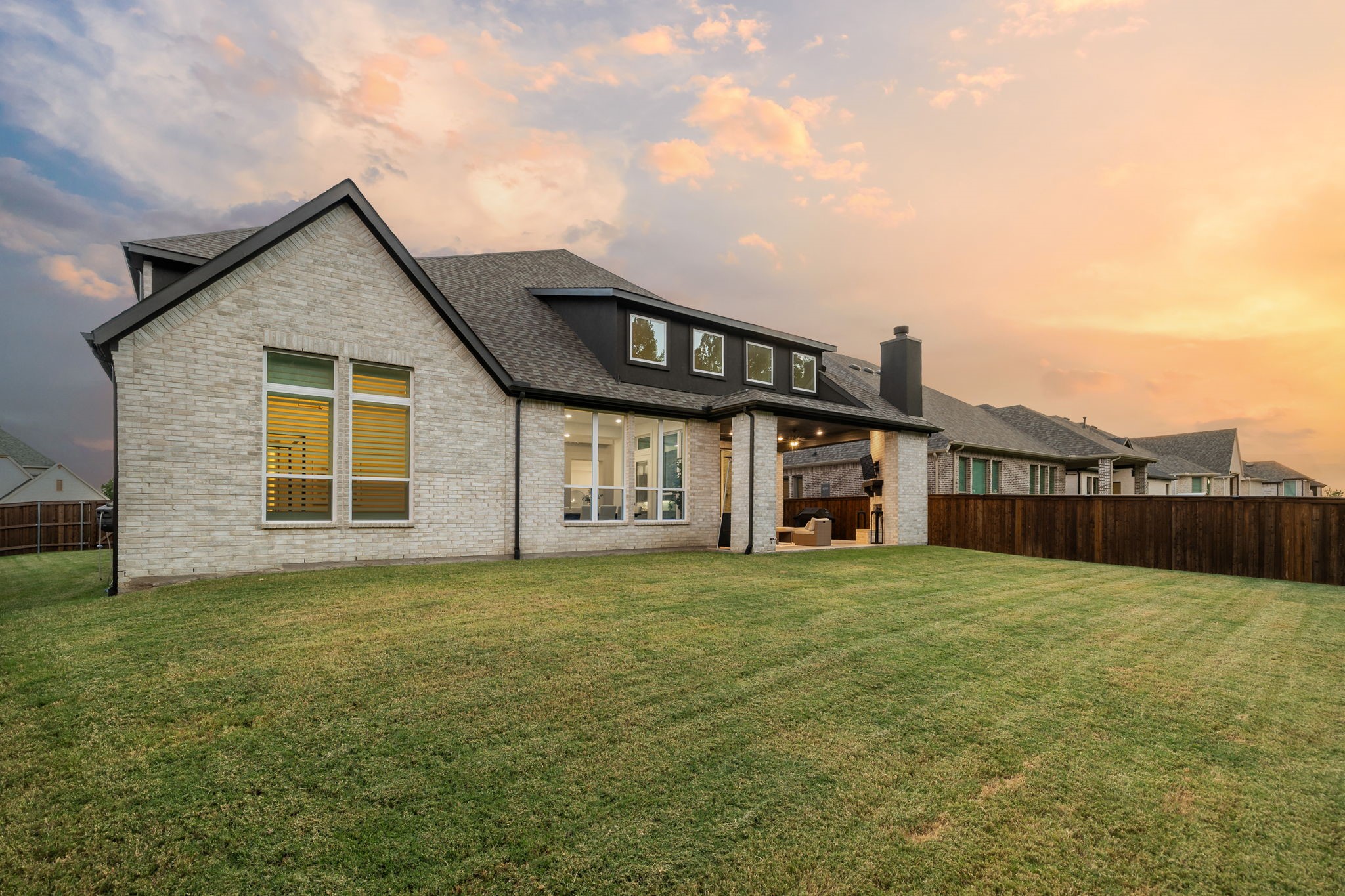 1820 Paxton Pass
