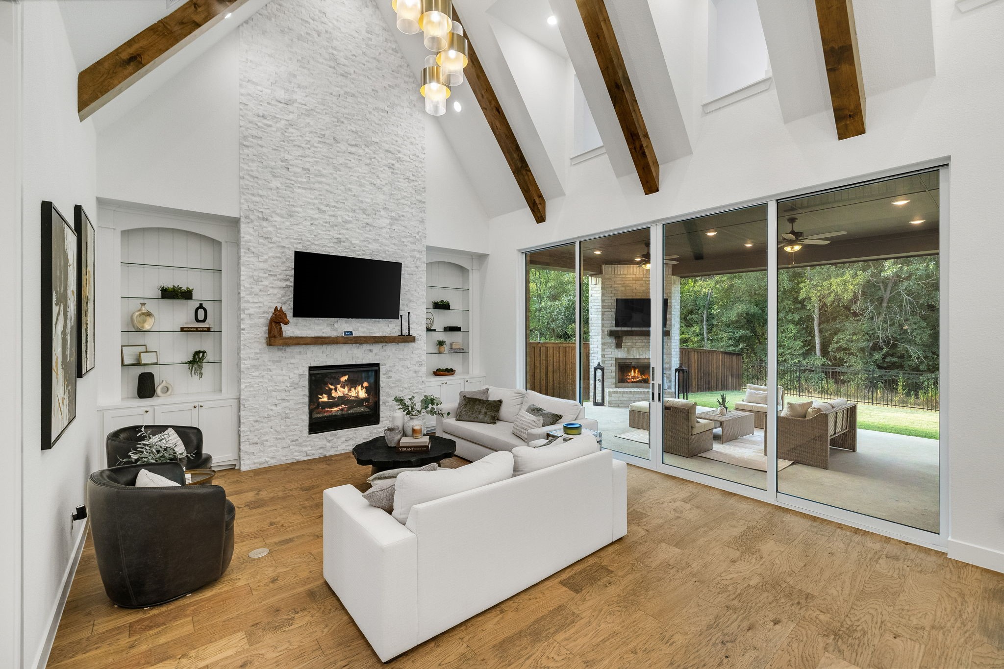 1820 Paxton Pass