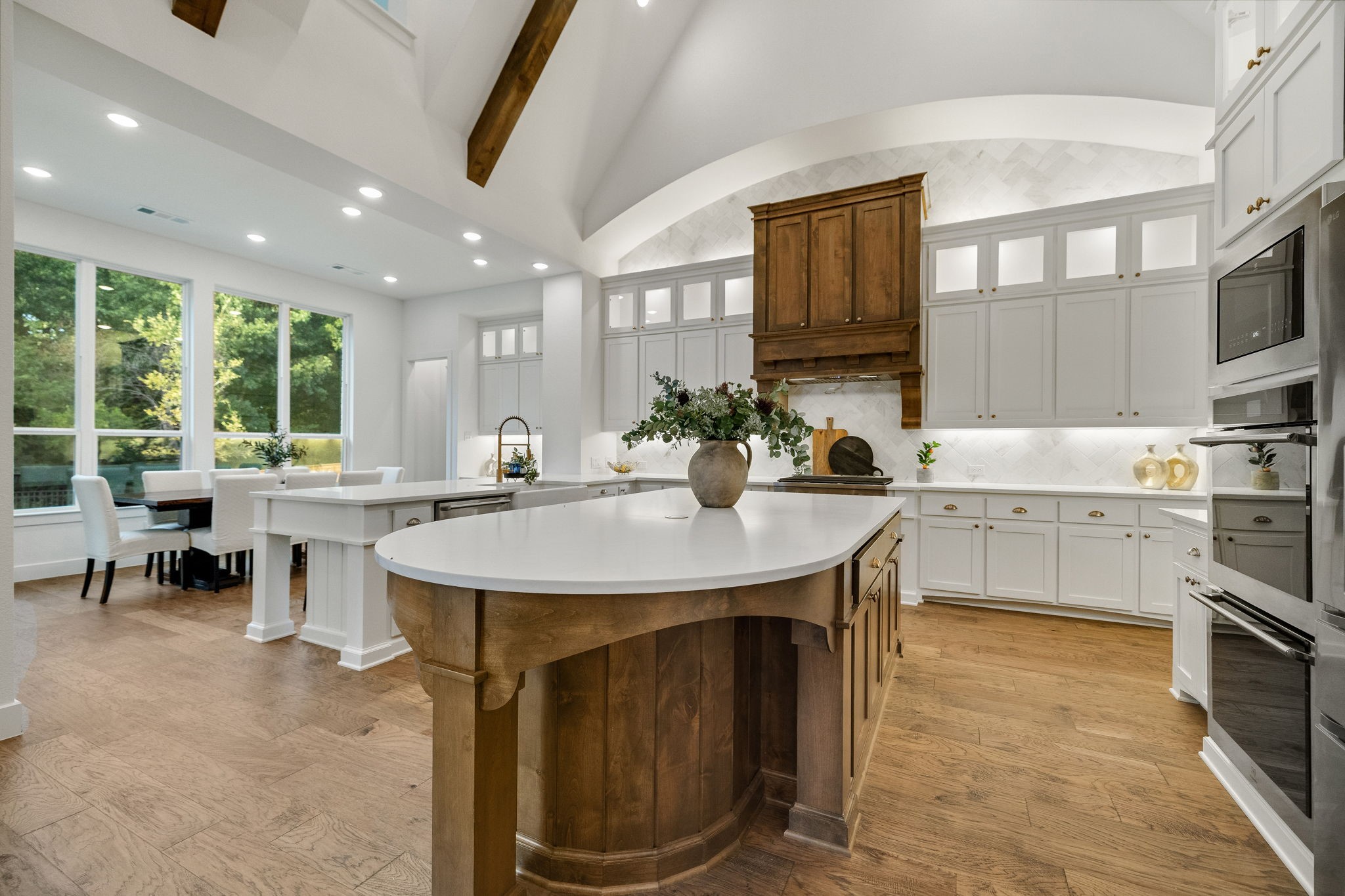 1820 Paxton Pass