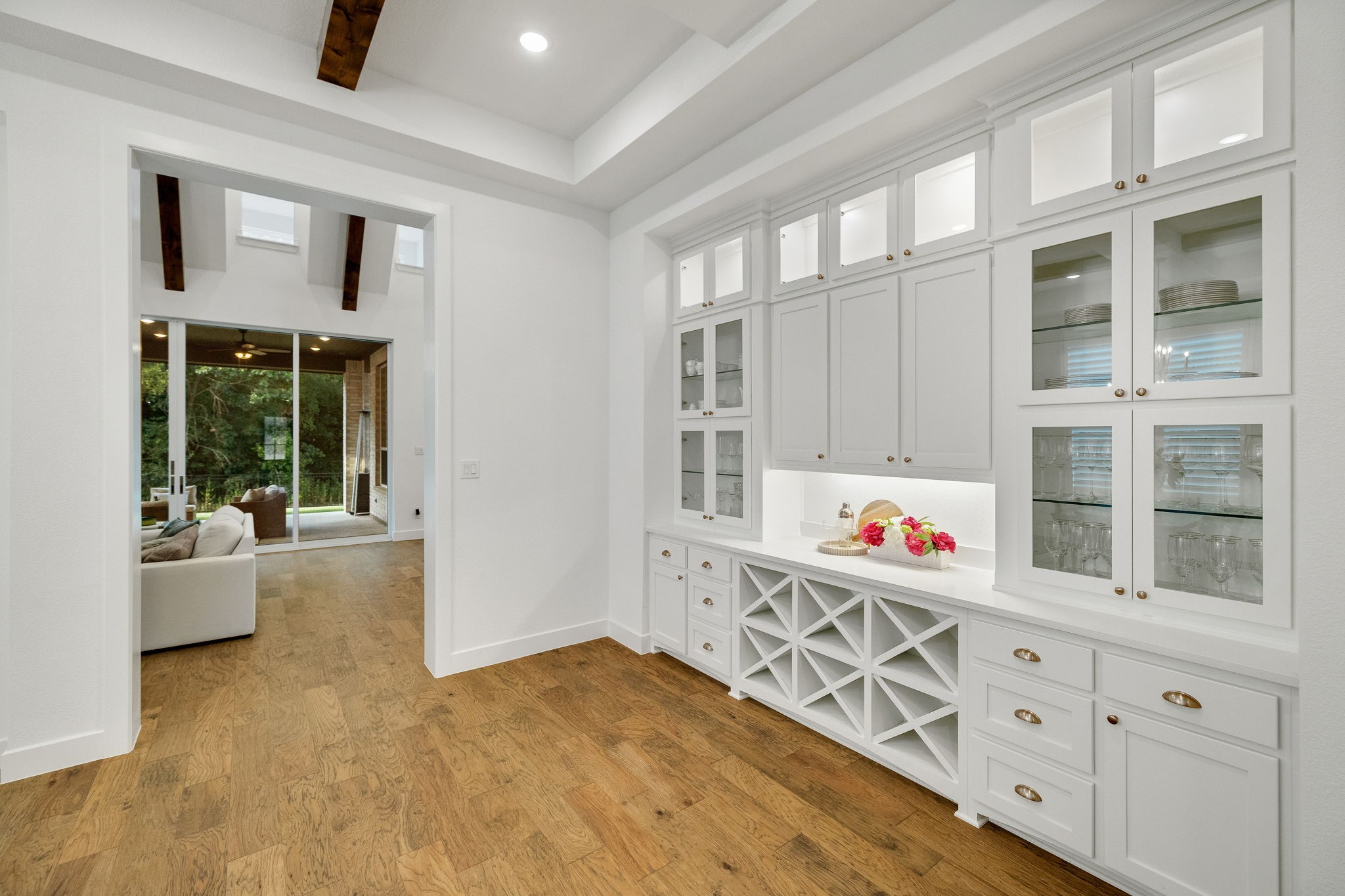1820 Paxton Pass