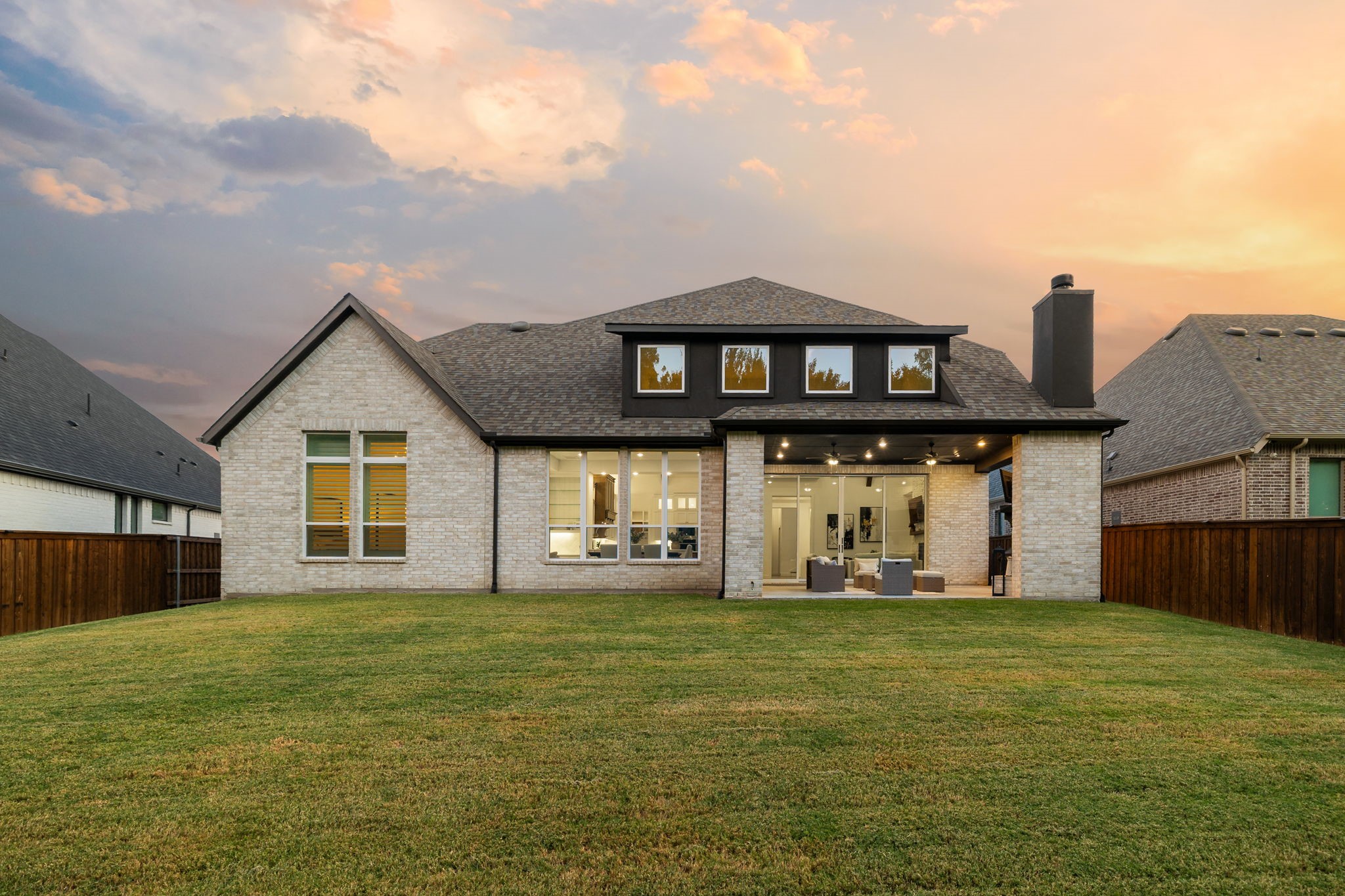 1820 Paxton Pass