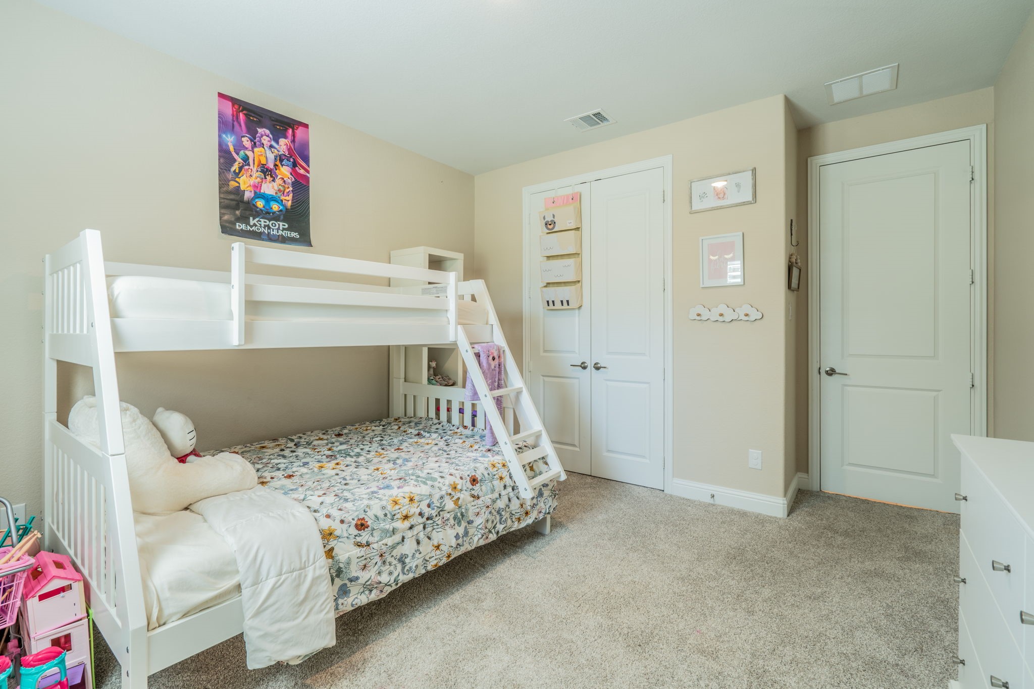 8116 Maybury