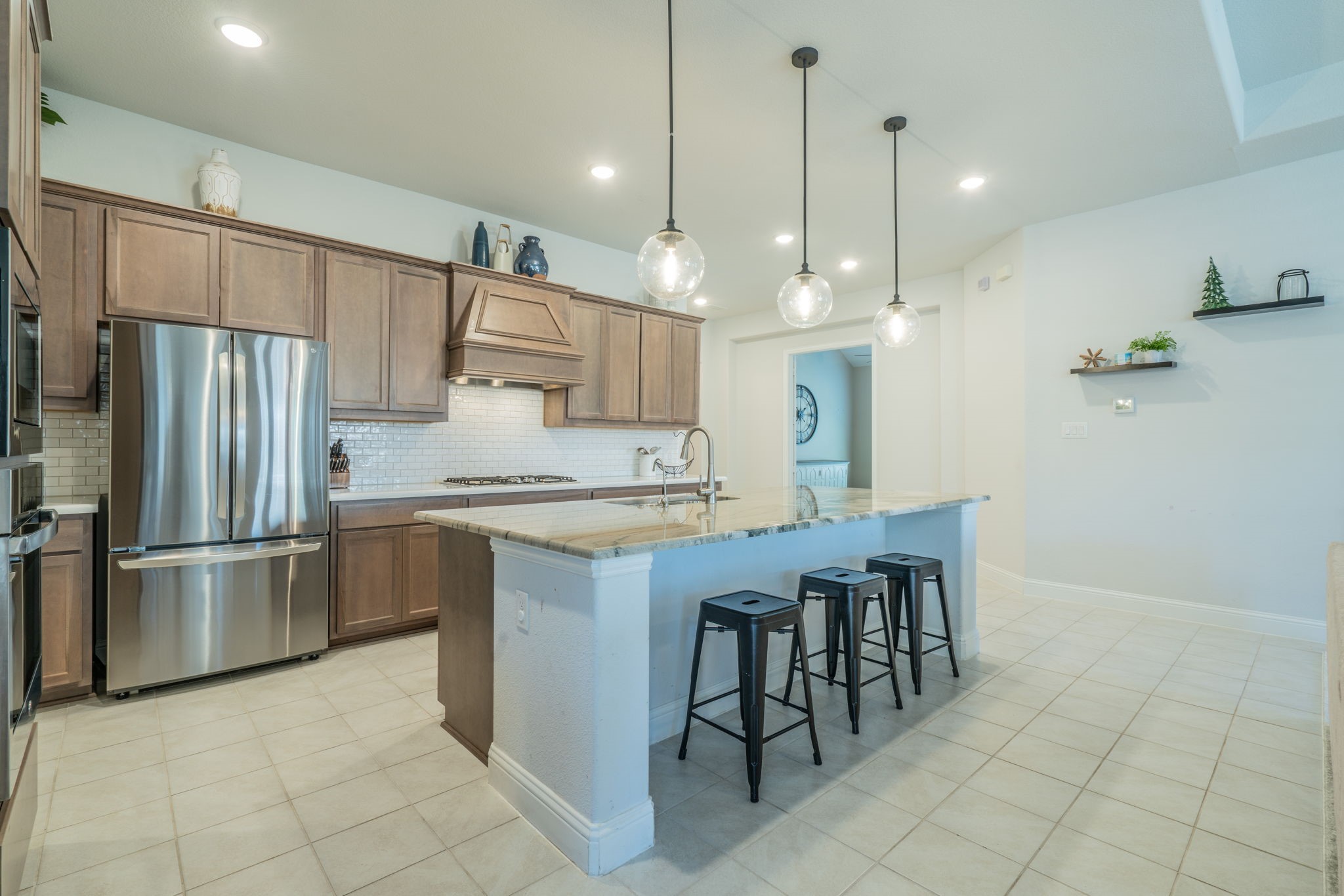 8116 Maybury