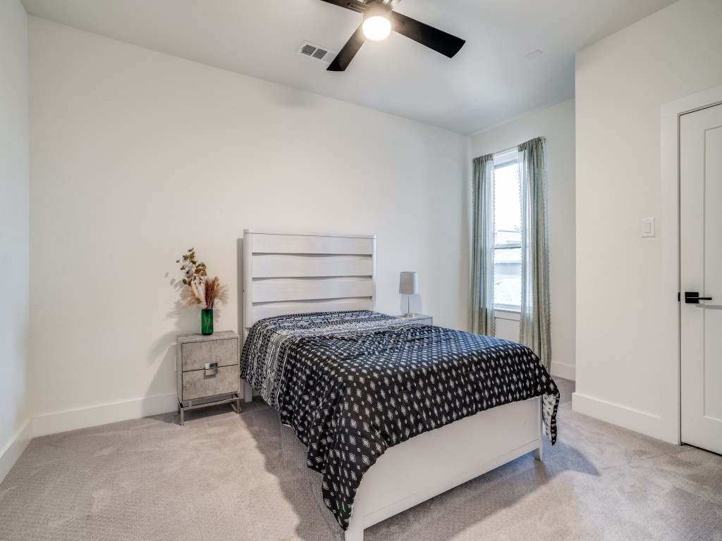 7404 Collin McKinney Parkway