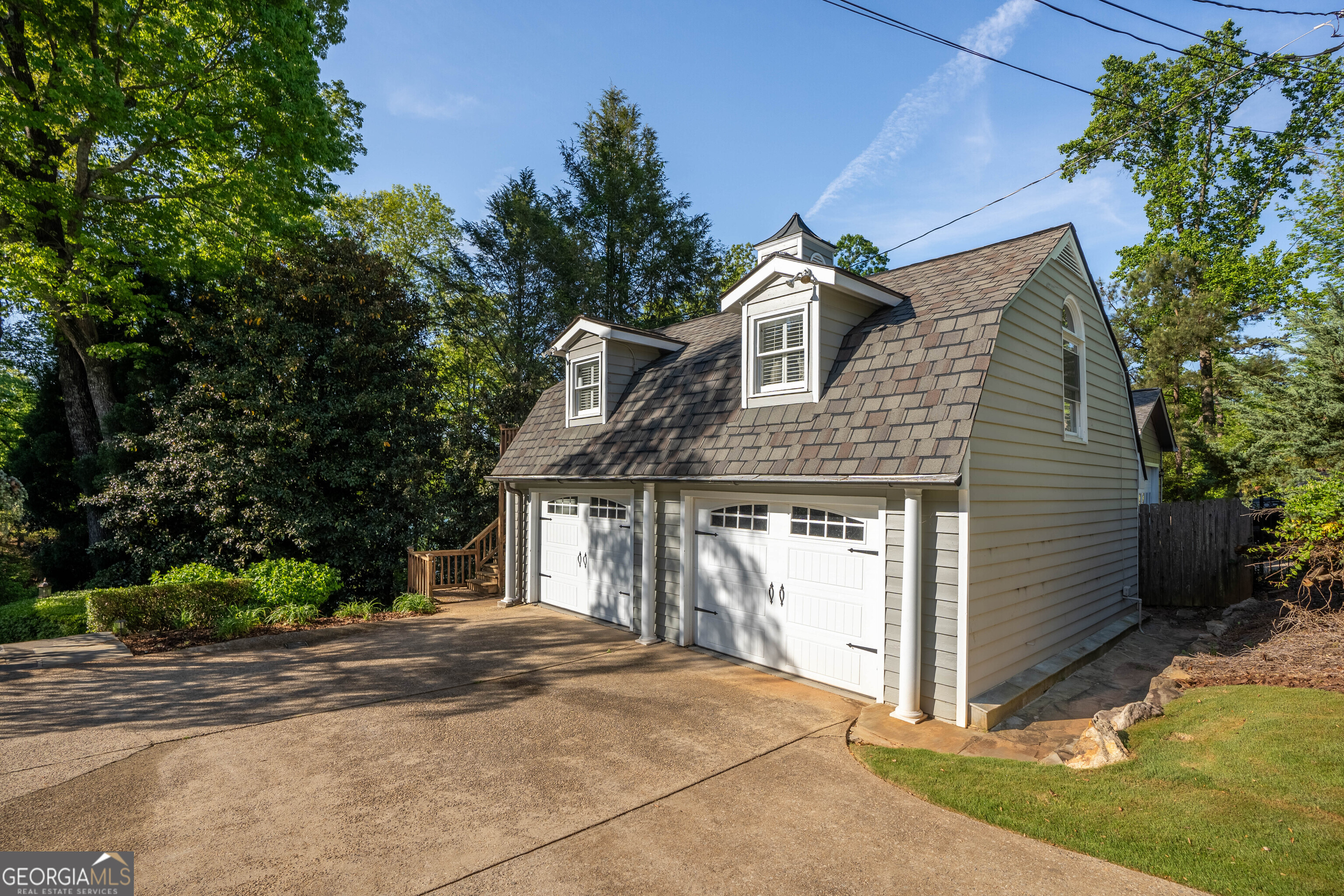5983 Nachoochee Trail
