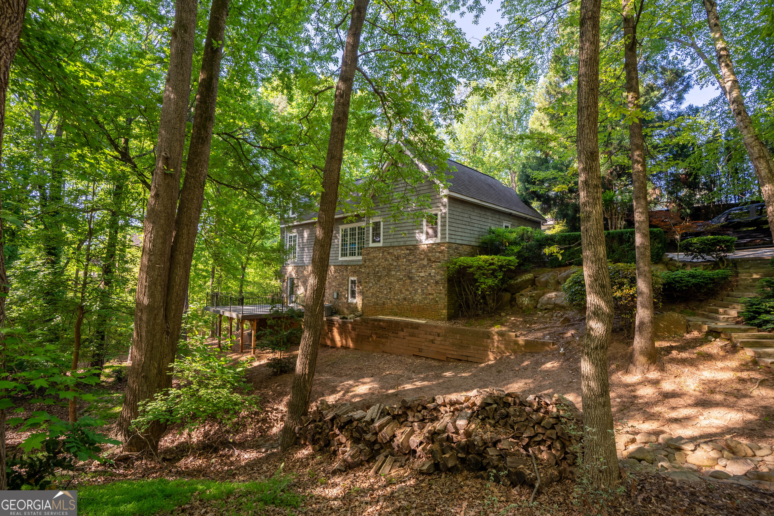 5983 Nachoochee Trail
