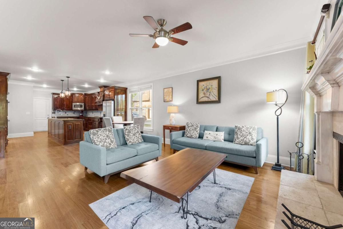 4514 Meadowland Way
