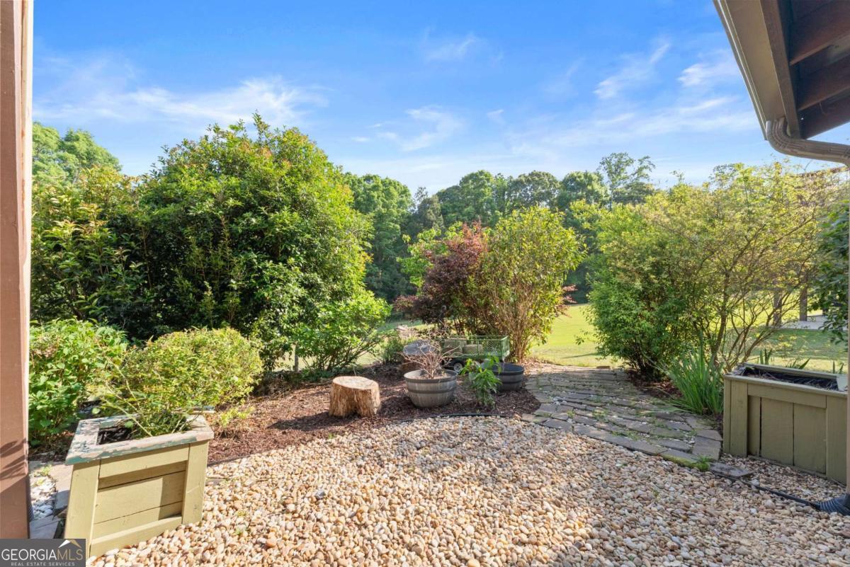 4514 Meadowland Way