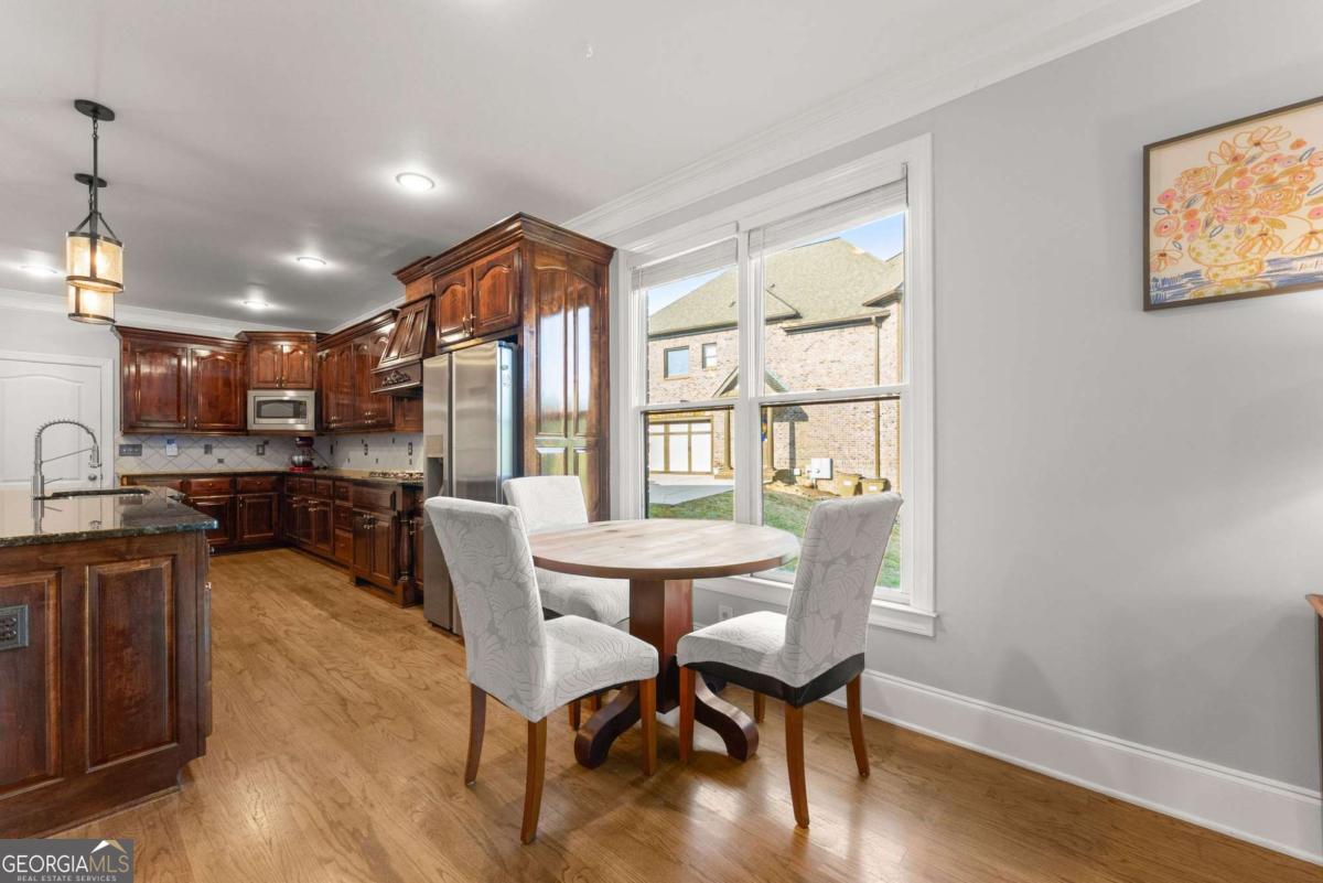 4514 Meadowland Way