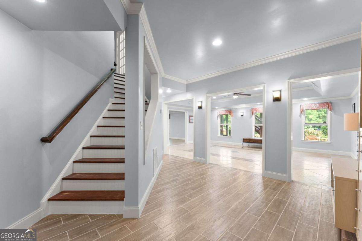 4514 Meadowland Way