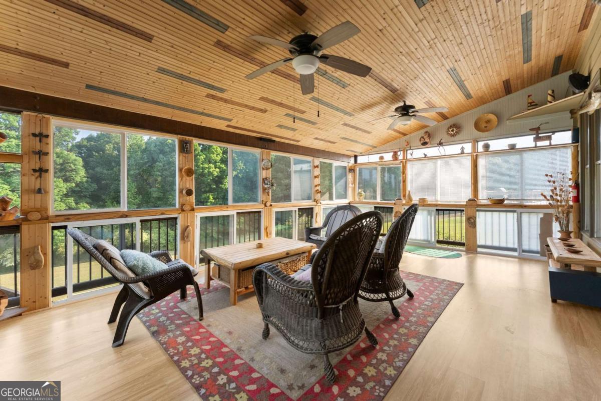 4514 Meadowland Way