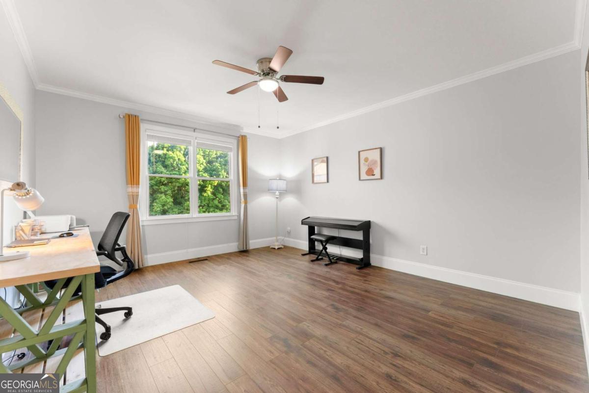 4514 Meadowland Way