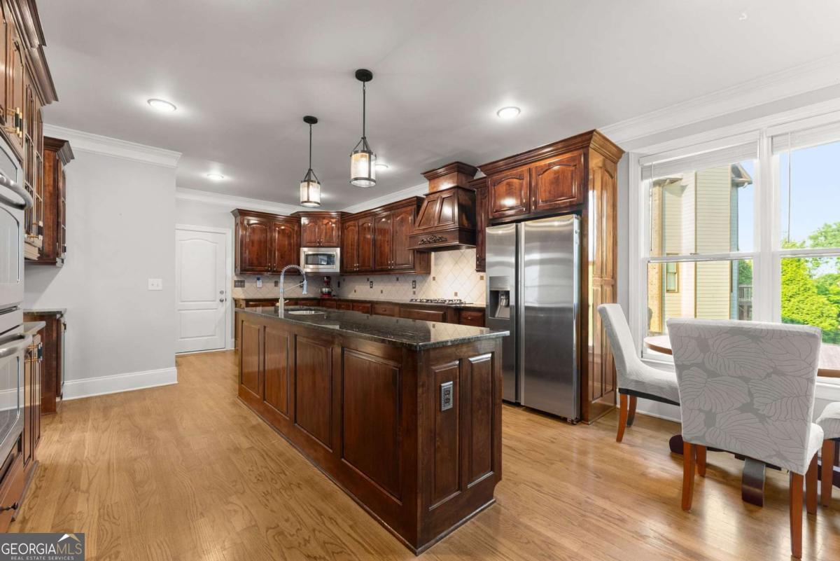 4514 Meadowland Way