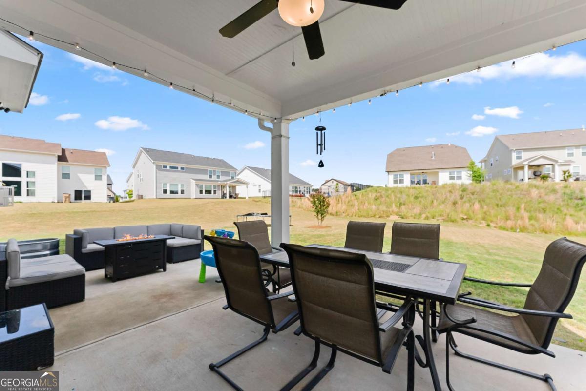 537 Redfish Way