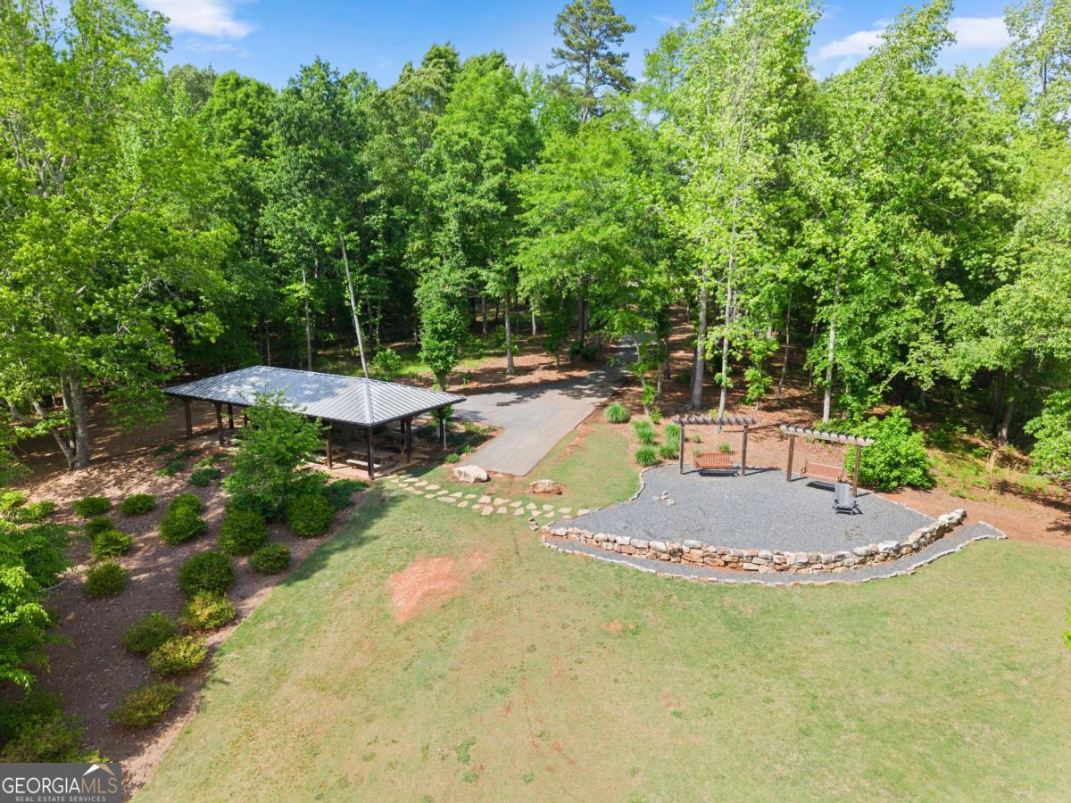537 Redfish Way