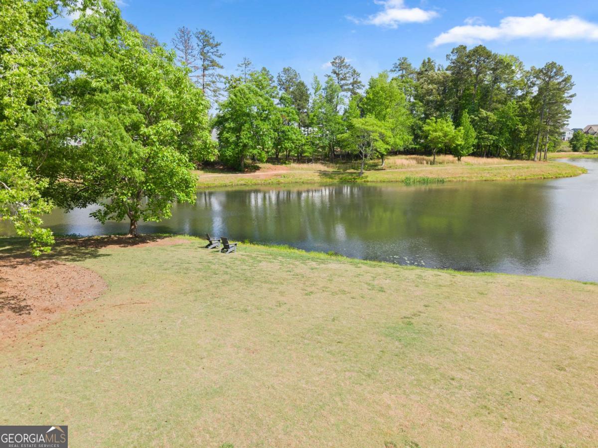 537 Redfish Way