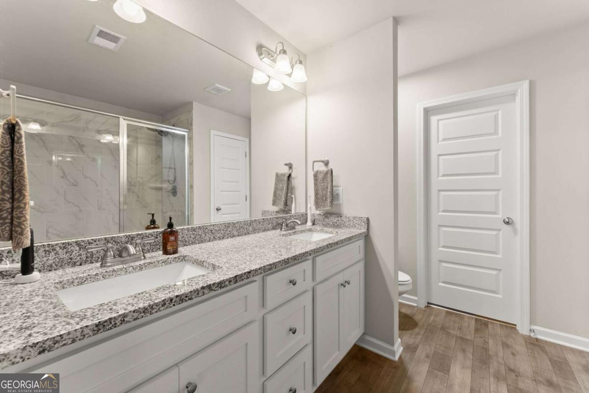 146 Waterford Circle