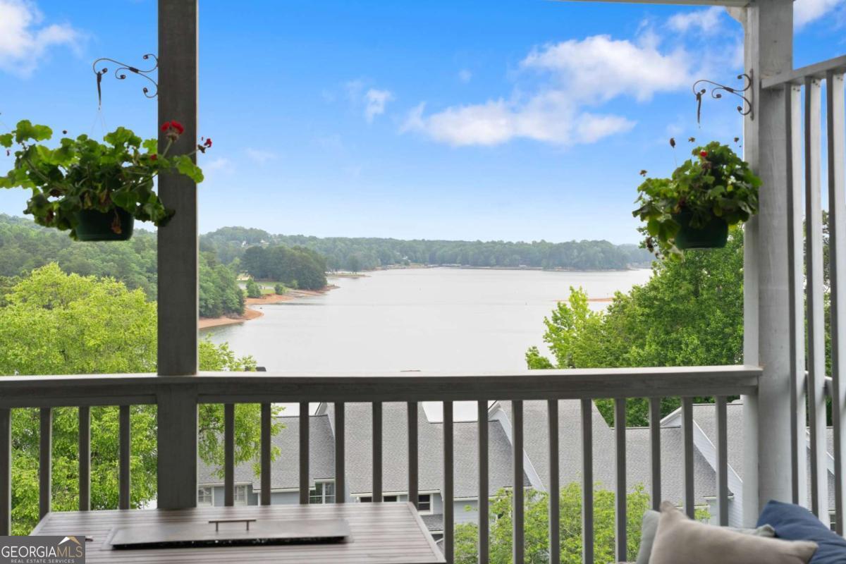2300 Habersham Marina Road # 302