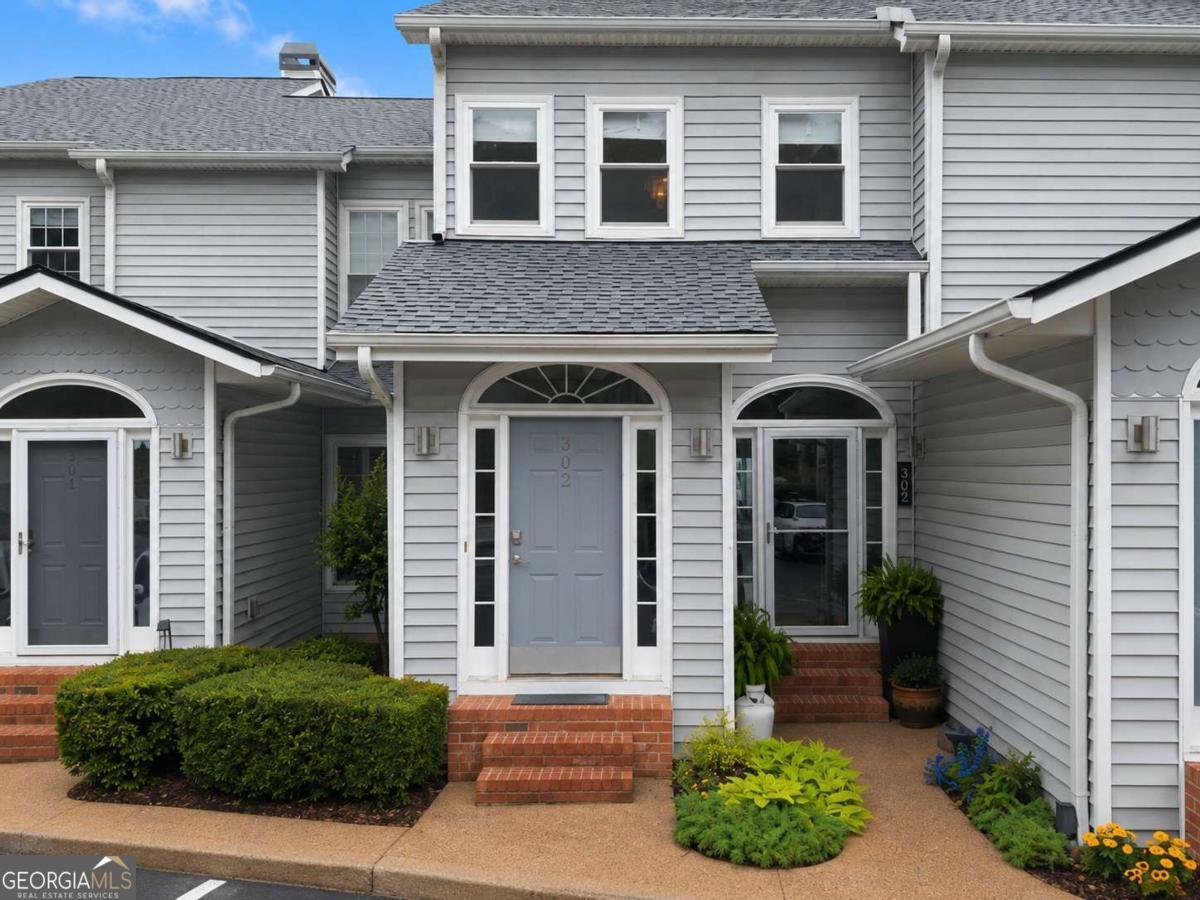 2300 Habersham Marina Road # 302