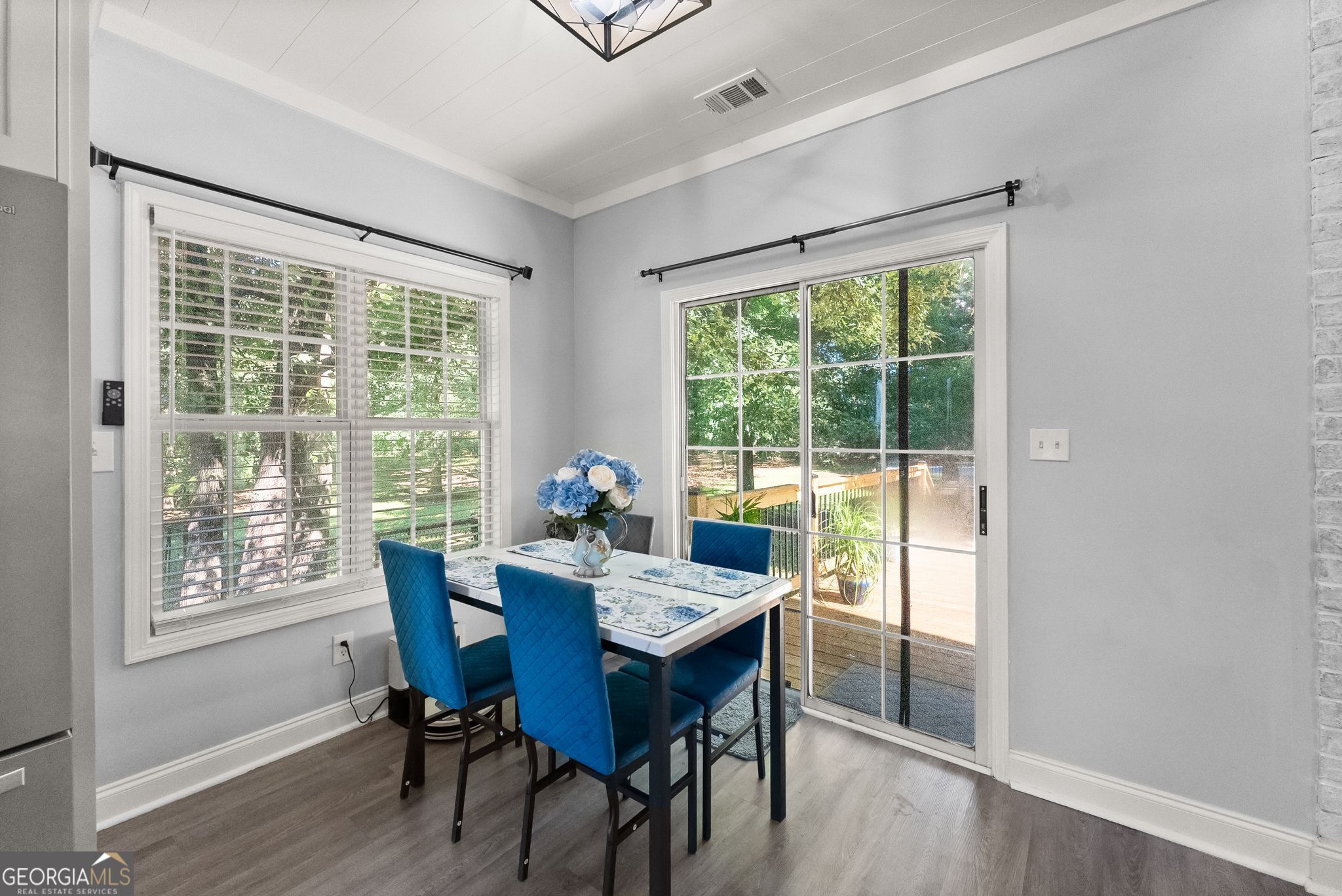 4523 Lafayette Lane