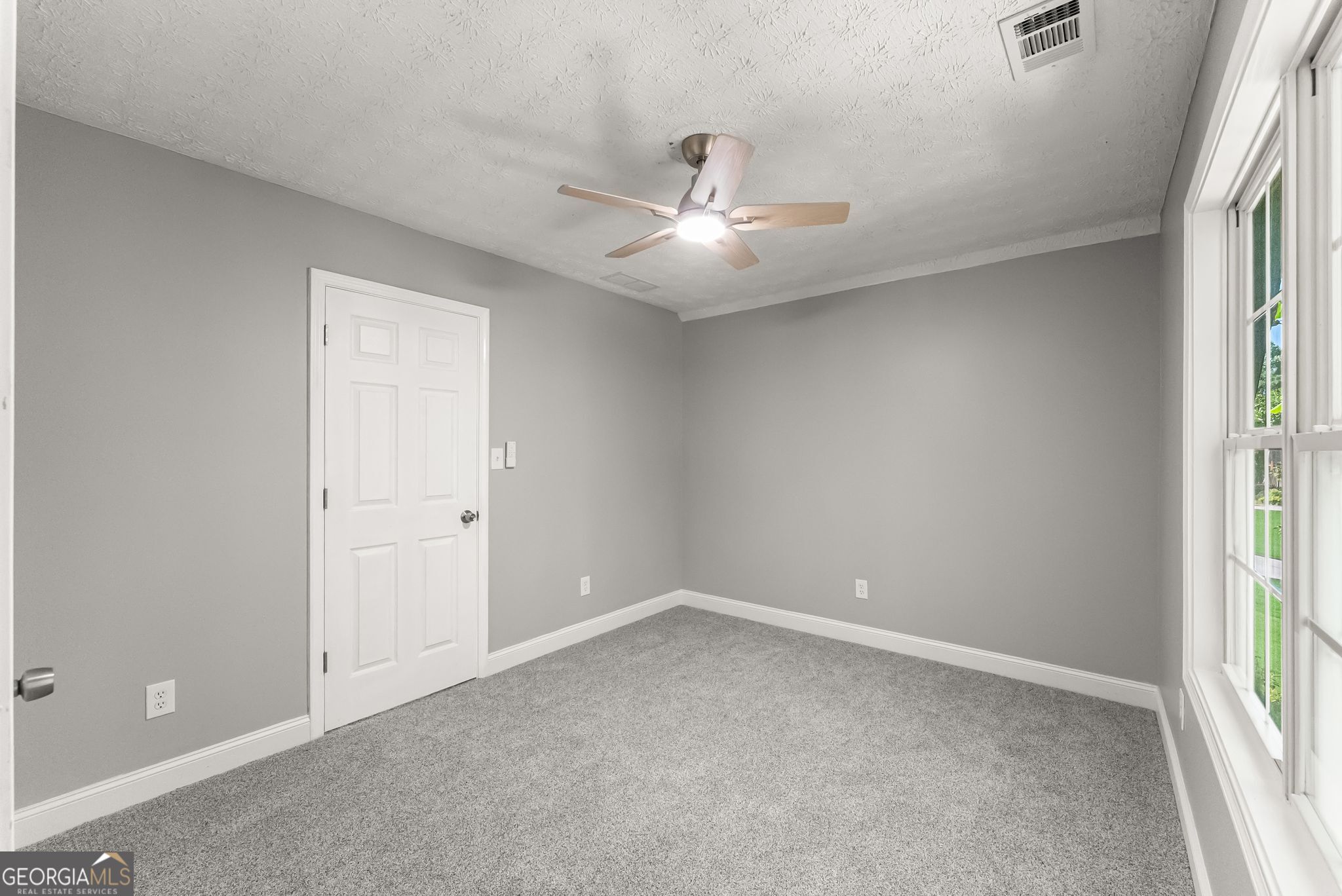 4523 Lafayette Lane