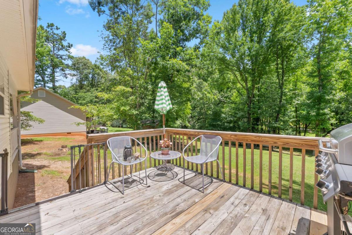 18 Chickasaw Trail