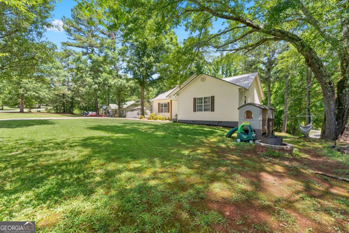 18 Chickasaw Trail
