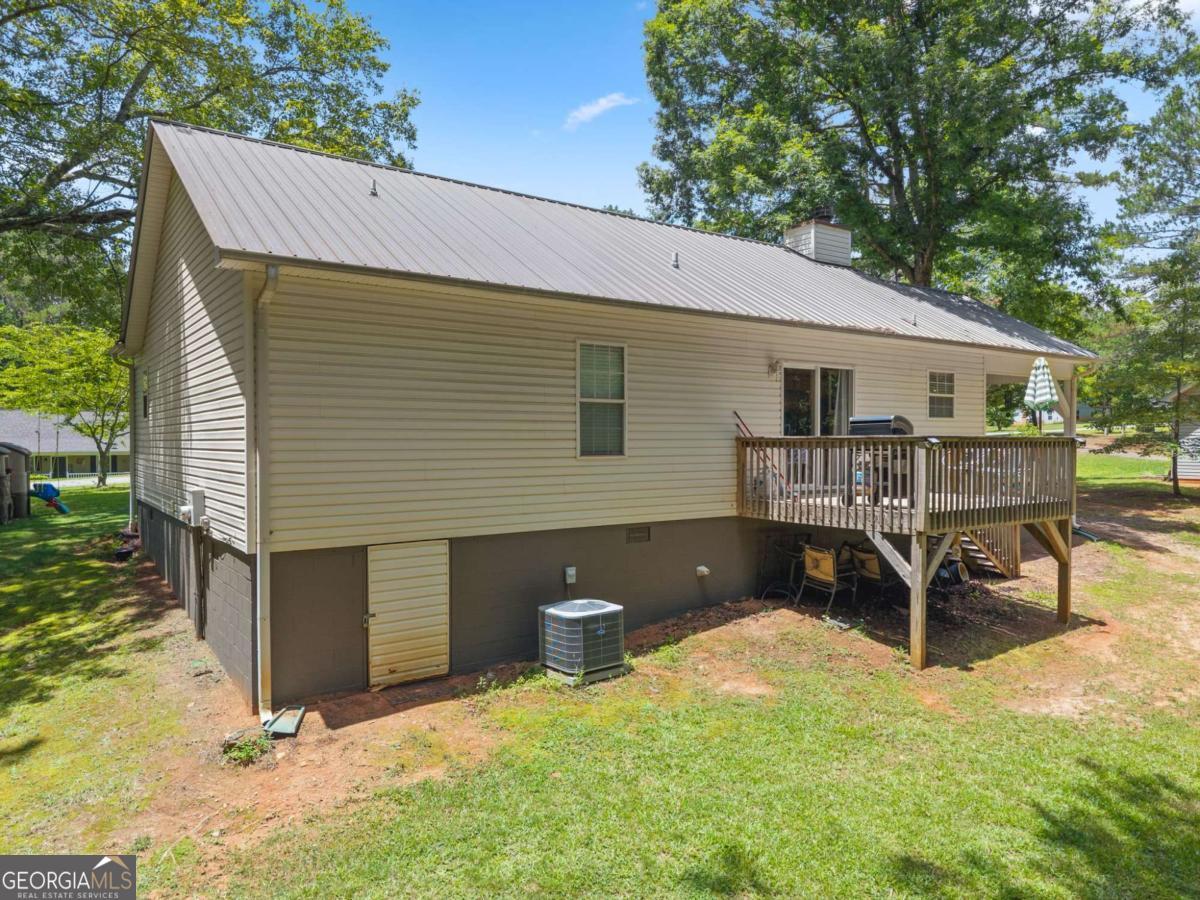 18 Chickasaw Trail